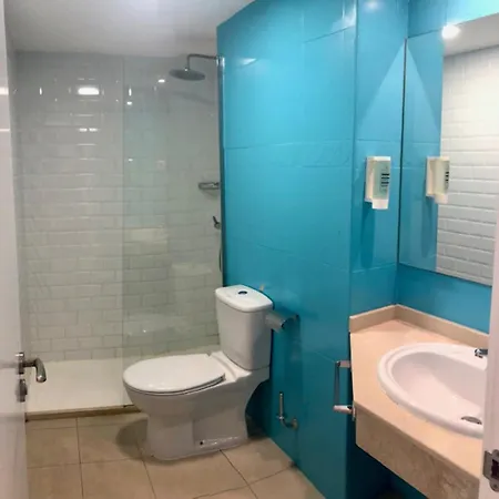 アパート 1 Bed Atlantic Gardens コラレホ