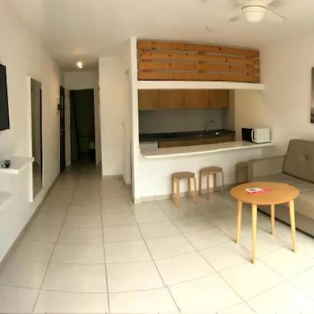 1 Bed Atlantic Gardens Apartment *